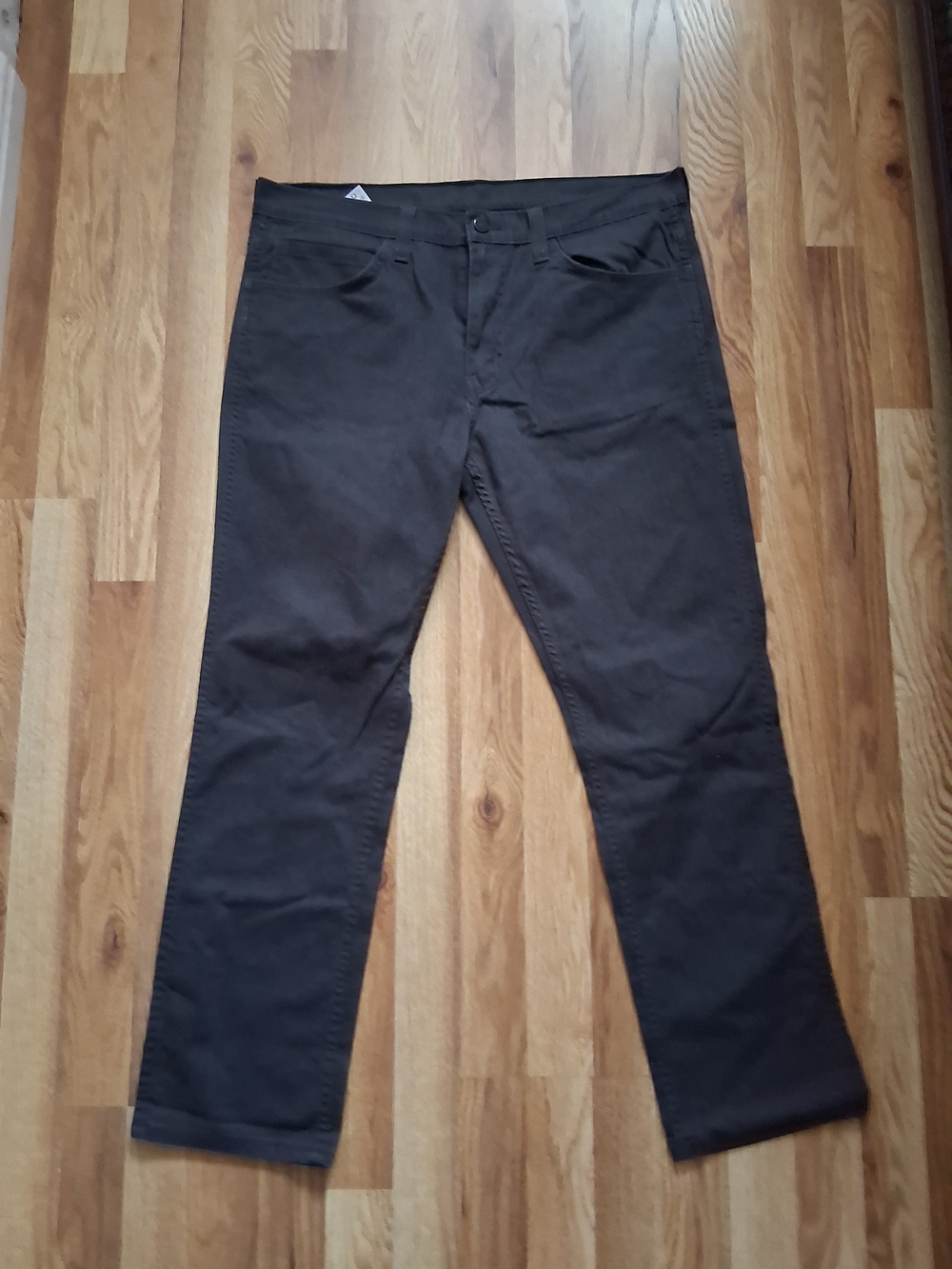 Levi's Men's Dark Grey Straight Jeans